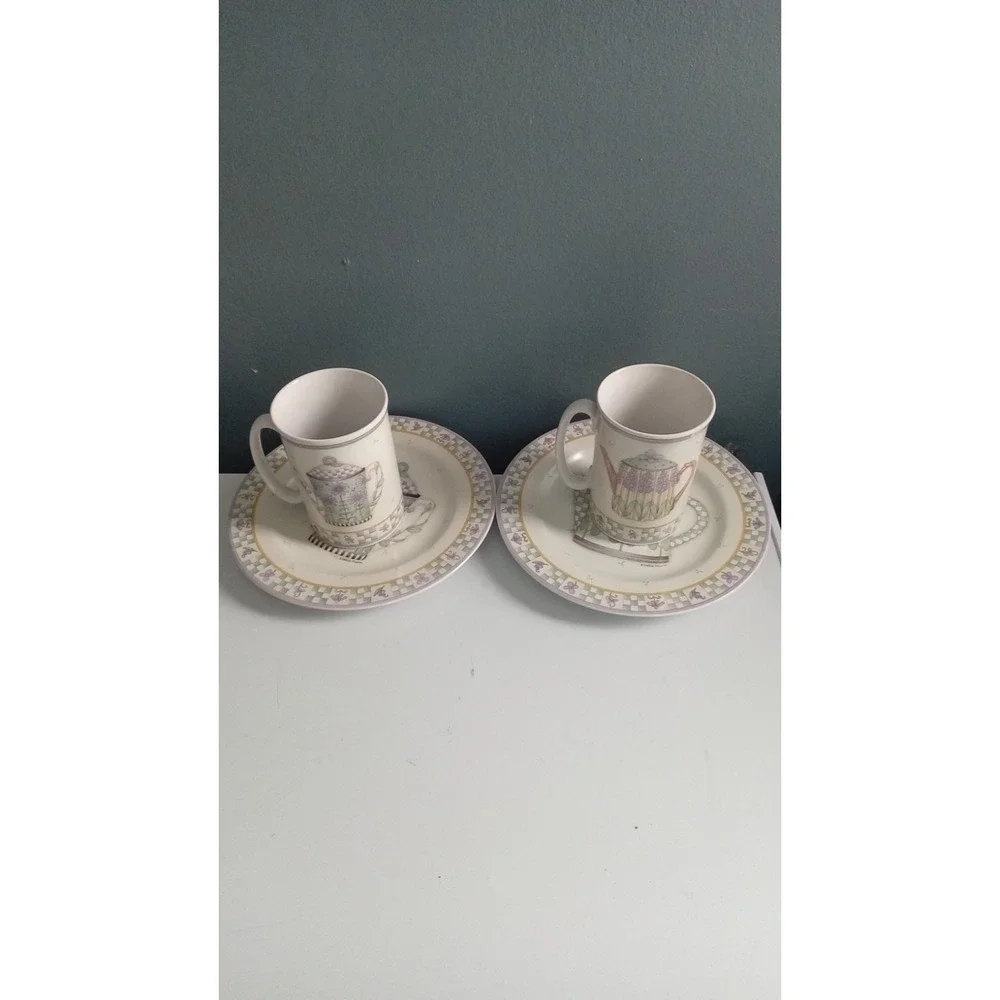 Debbie Mumm charming teapot